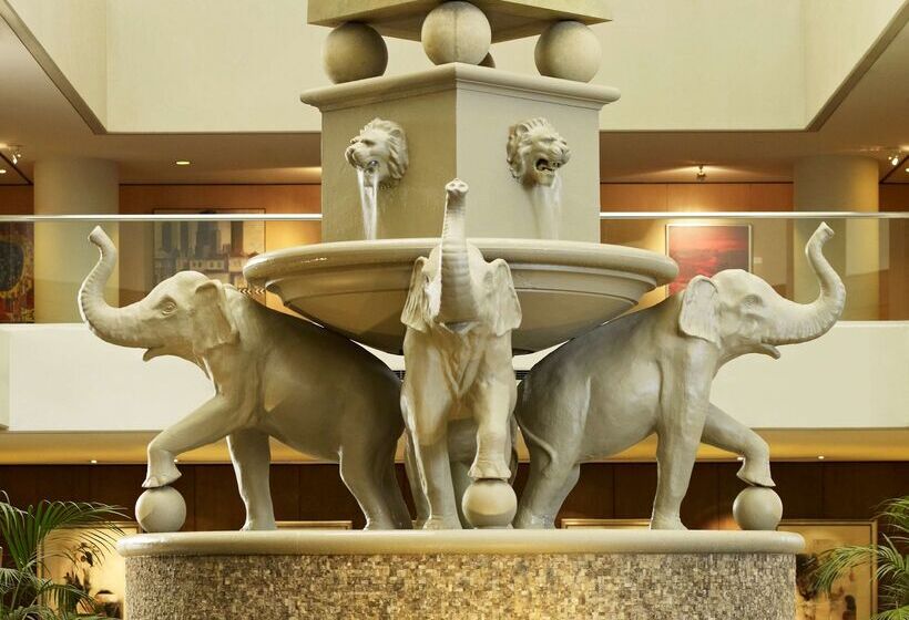 هتل Residence On Langley Park