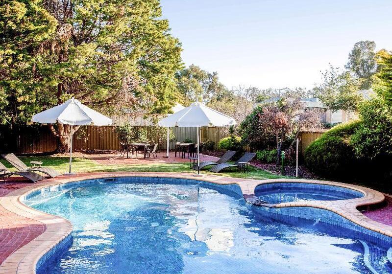 Отель Mercure Port Of Echuca