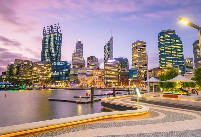 Metro Hotel Perth