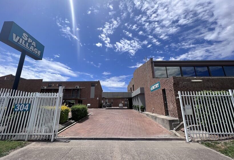 فندق Spa Village Travel Inn