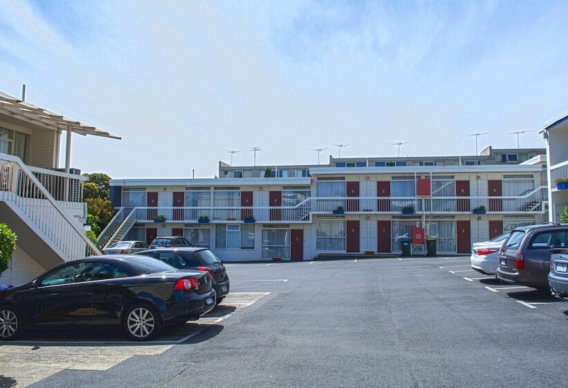 فندق على الطريق Alexander Motor Inn