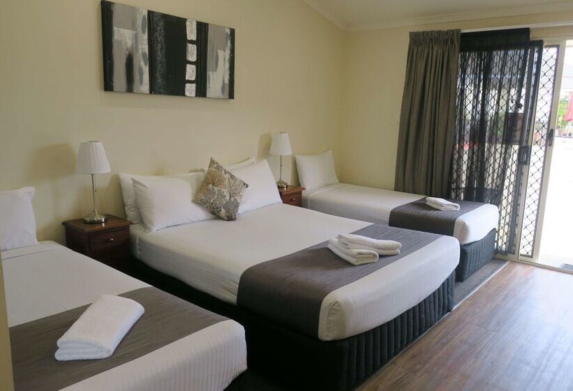 Мотель Caboolture Central Motor Inn, Sure Stay Collection By Bw