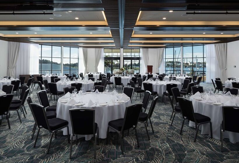 استراحتگاه Sails Port Macquarie By Rydges