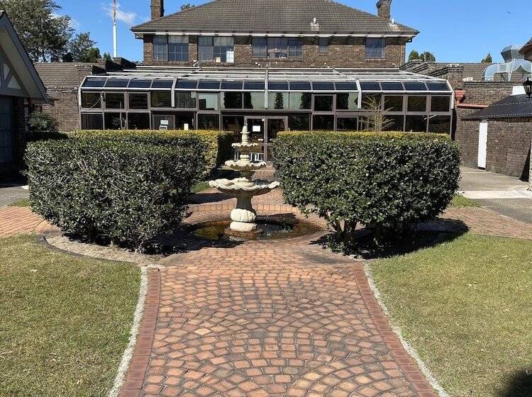 Hotel Sir Francis Drake