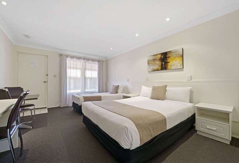 هتل Comfort Inn Glenfield
