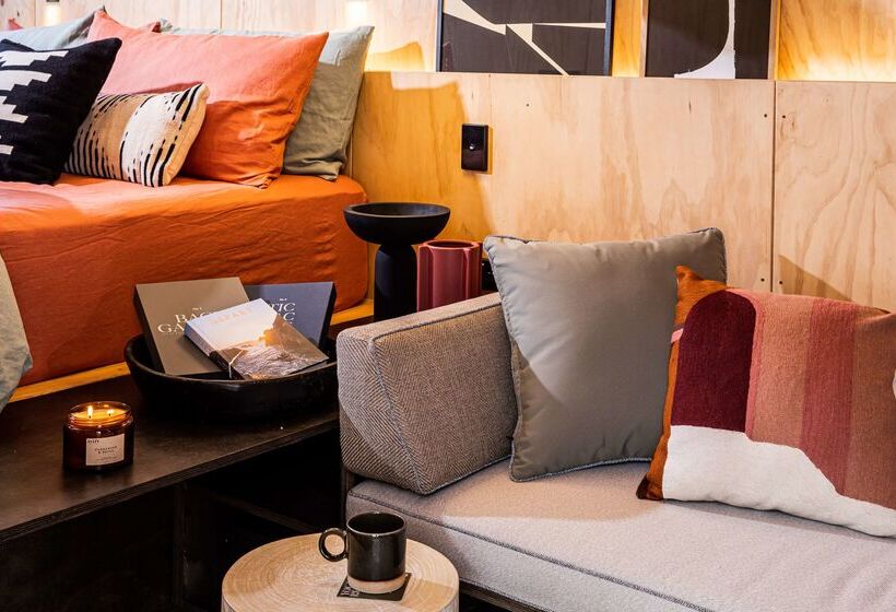 هتل Qt Gold Coast