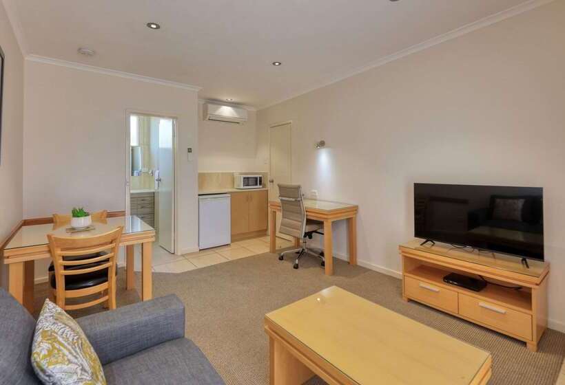 Отель Quality Inn Swan Hill