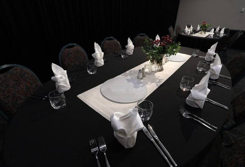 فندق Econo Lodge Gateway Tamworth