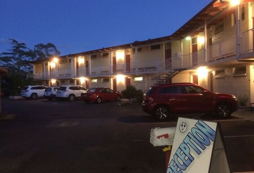فندق Riverview Motor Inn