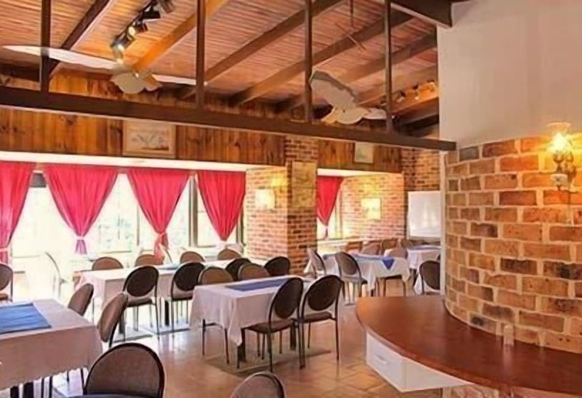 فندق Riverview Motor Inn