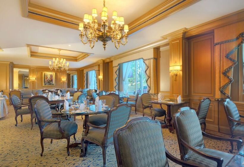 هتل Sir Stamford Circular Quay