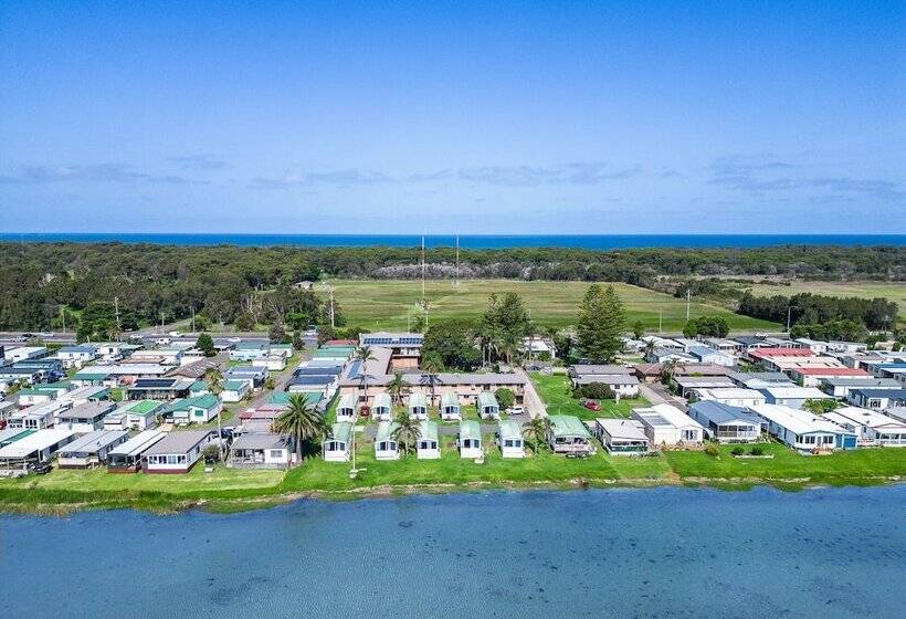 منتجع Lakeside Inn Illawarra