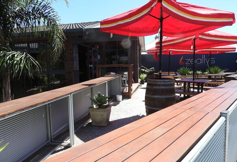 Surf City Motel