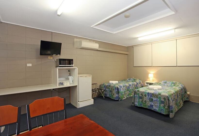 Tandara Hotel Motel