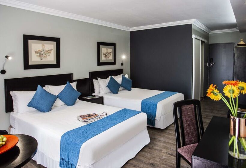 ホテル Avani Maseru