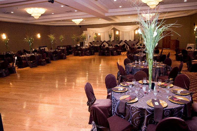 Отель Best Western Plus Cobourg Inn & Convention Centre