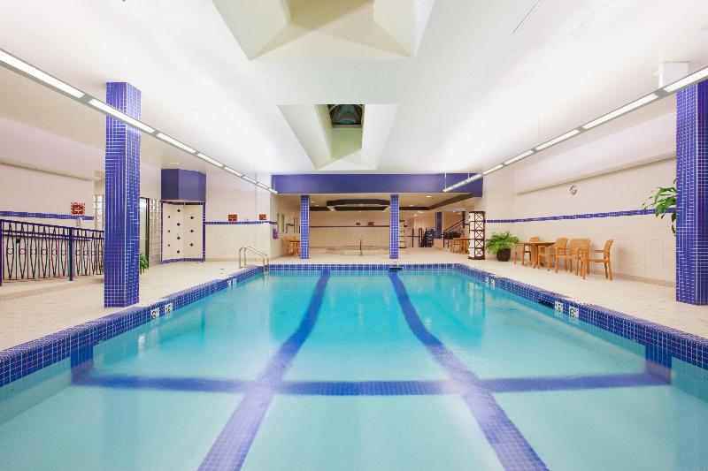 هتل Crowne Plaza Fredericton Lord Beaverbrook, An Ihg