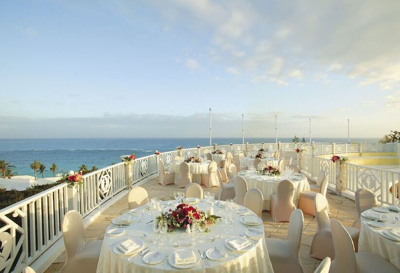 هتل Elbow Beach