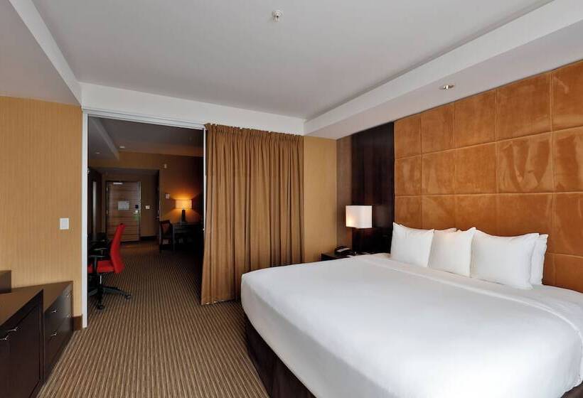 Edmonton Hotel And Convention Centre