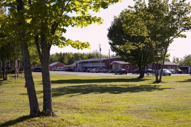 Clansman Motel