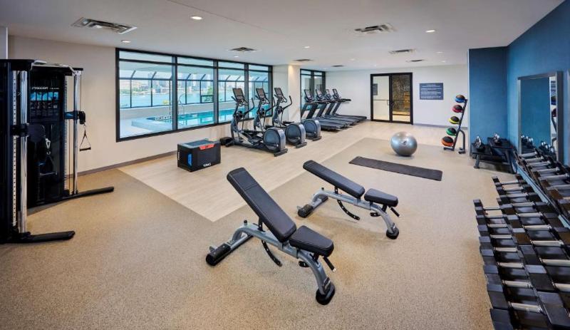 Doubletree By Hilton Windsor Hotel & Suites
