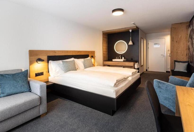 Hotel Piz Badus
