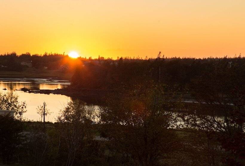 בית מלון כפרי South West Mermaid Inn