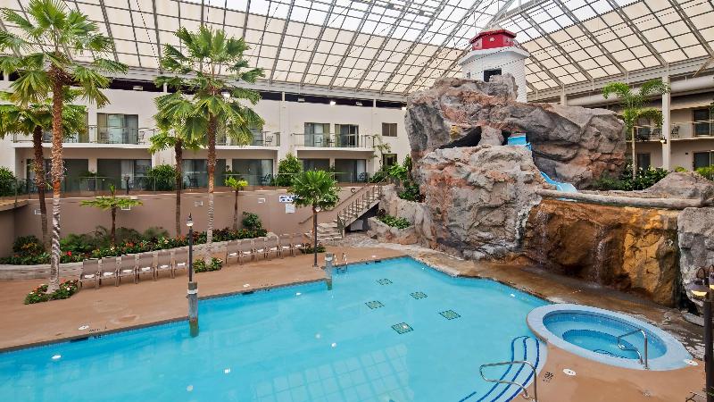 هتل Best Western Plus Lamplighter Inn & Conference Centre