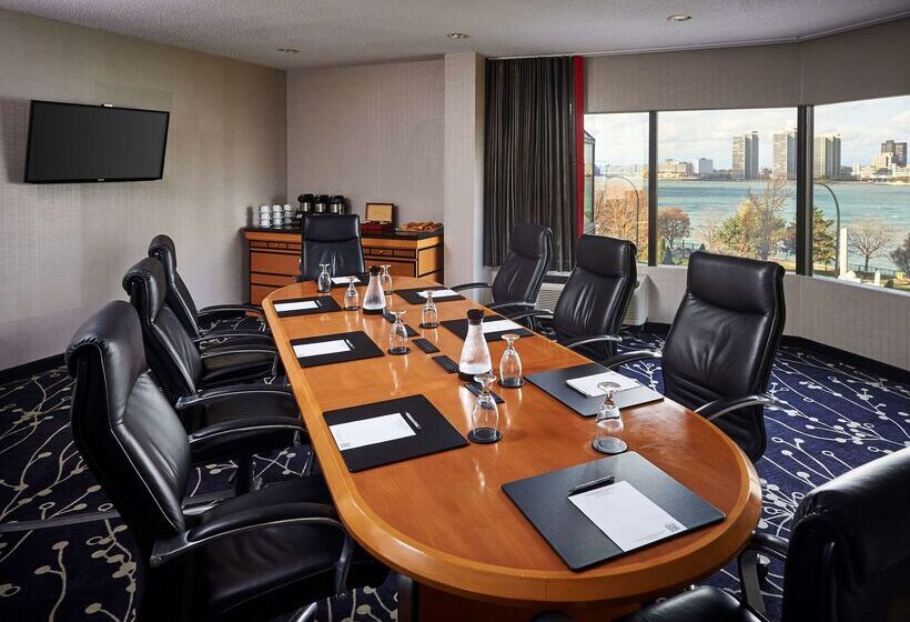 هتل Best Western Plus Waterfront