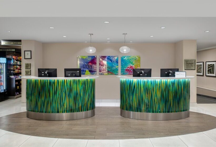 هتل Crowne Plaza Kitchener Waterloo, An Ihg