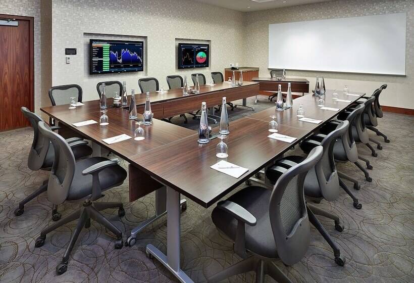 Doubletree By Hilton Hotel & Conference Centre Regina