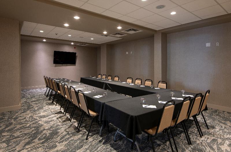 Doubletree By Hilton Hotel Kamloops