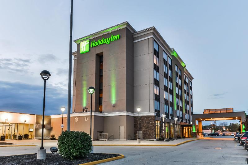هتل Doubletree By Hilton Kitchener