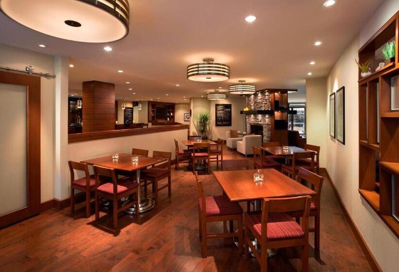 Four Points By Sheraton Hotel & Conference Centre Gatineau Ottawa