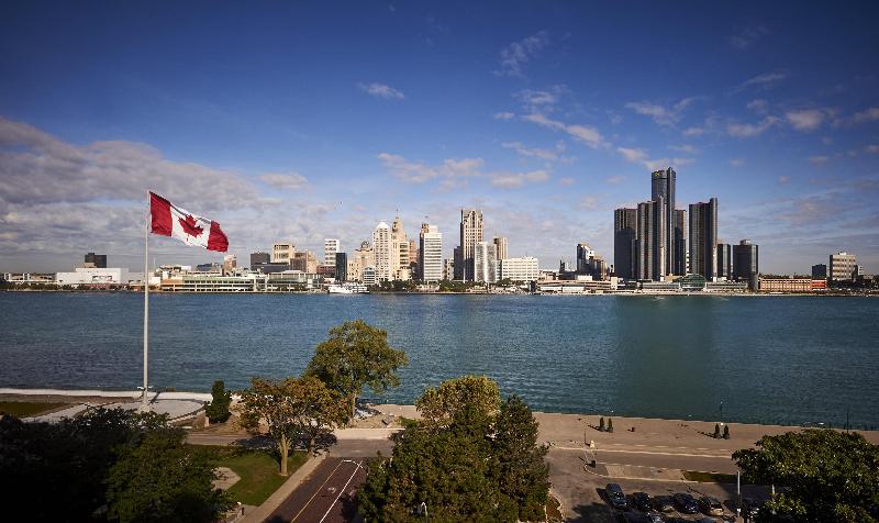 هتل Holiday Inn Express Windsor Waterfront, An Ihg