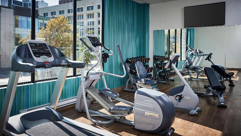 هتل Holiday Inn Express Windsor Waterfront, An Ihg