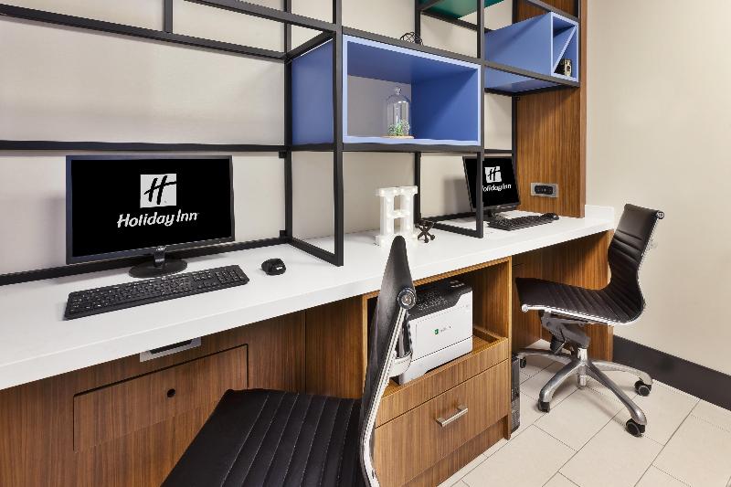 هتل Holiday Inn St Johns, An Ihg