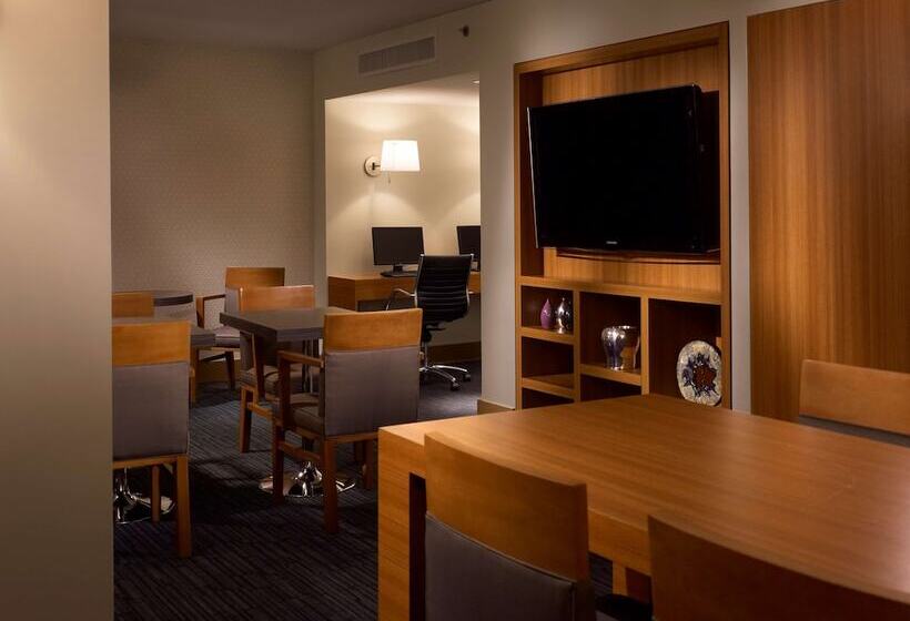 هتل Hyatt Regency Vancouver