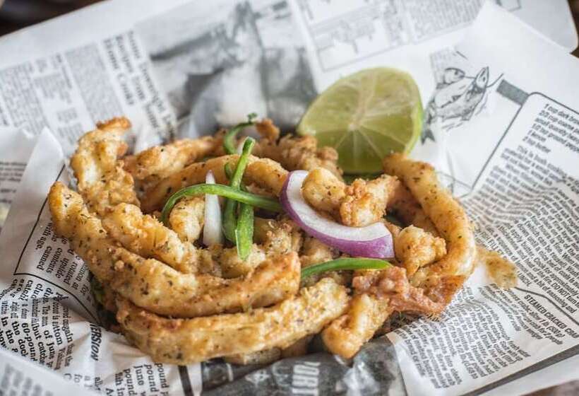 Prestige Hudson Bay Lodge & Conference Centre, Worldhotels Crafted Collection