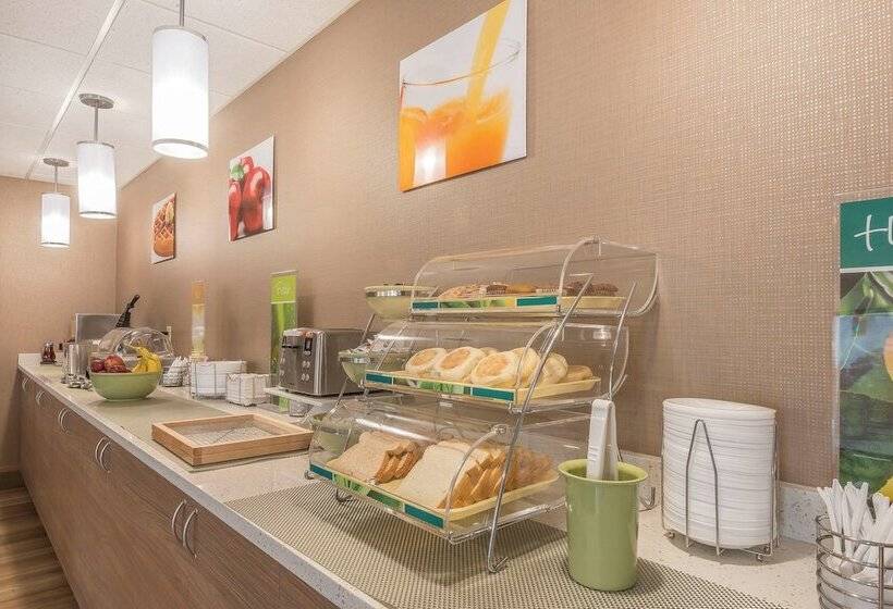 هتل Quality Inn & Suites Downtown