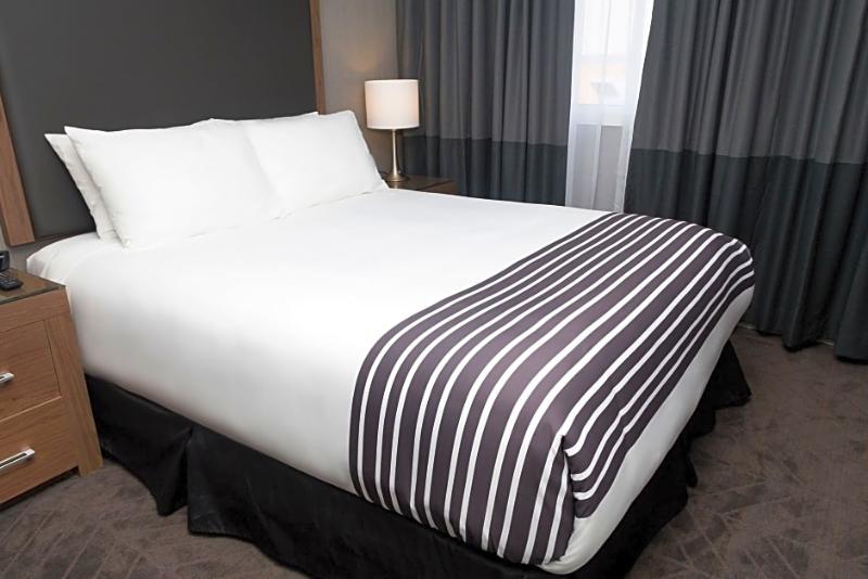 فندق Sandman Signature Lethbridge Lodge