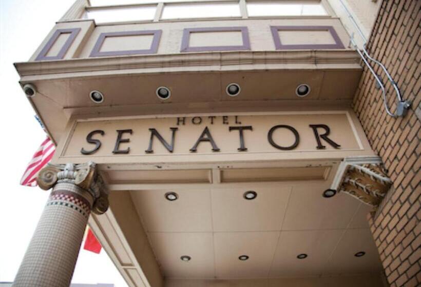 هتل Senator