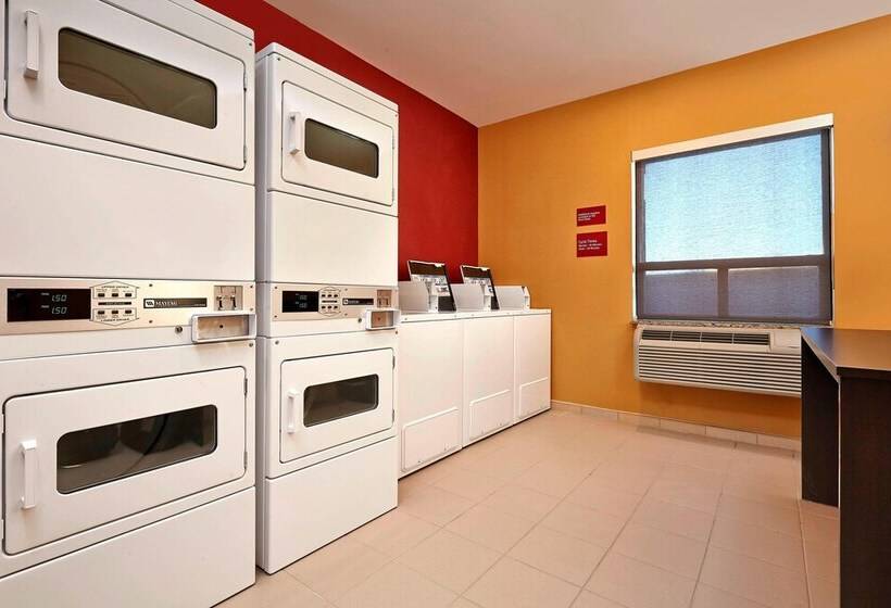 فندق Towneplace Suites By Marriott London