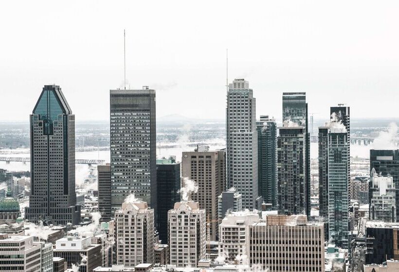 Vogue Hotel Montreal Downtown, Curio Collection By Hilton