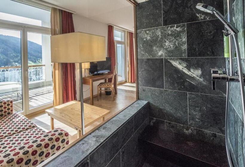 Waldhotel & Spa Davos   For Body & Soul