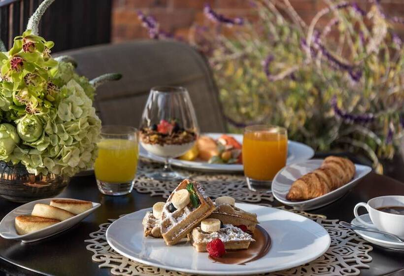 Four Seasons Hotel Bogota