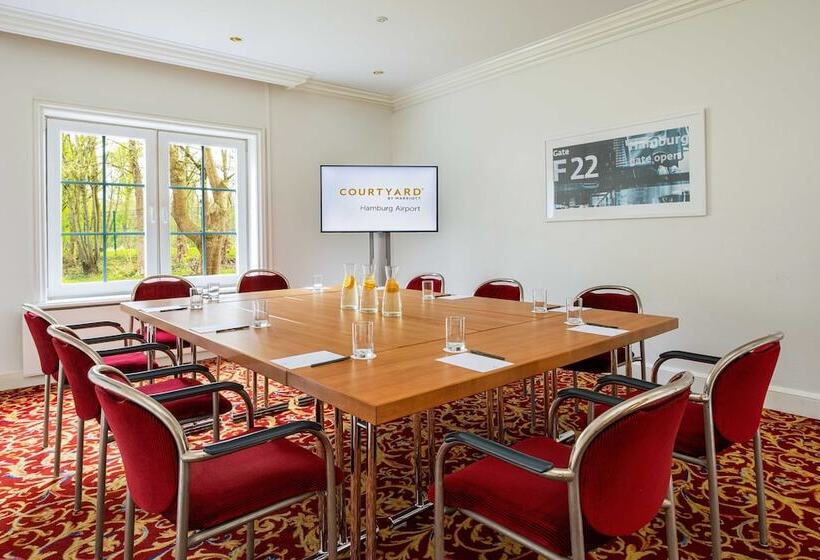 Hotel Courtyard By Marriott Hamburg Airport