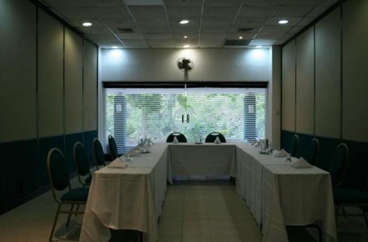 هتل Guadaira Resort