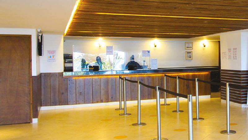 هتل On Vacation Blue Tone