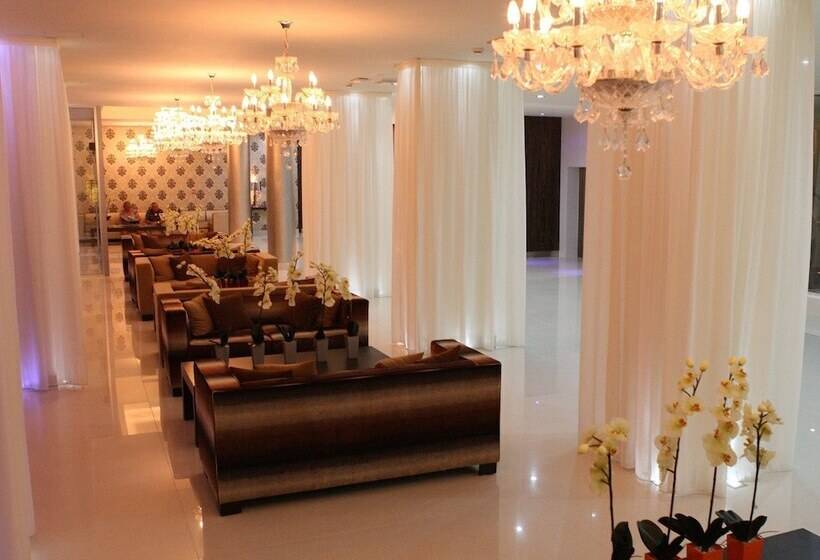 هتل Vrissiana Boutique Beach